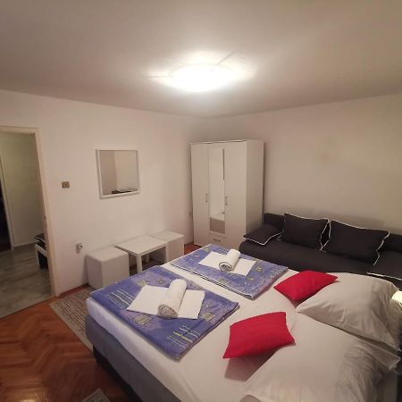 Apartment Dino Новий Винодольський Екстер'єр фото