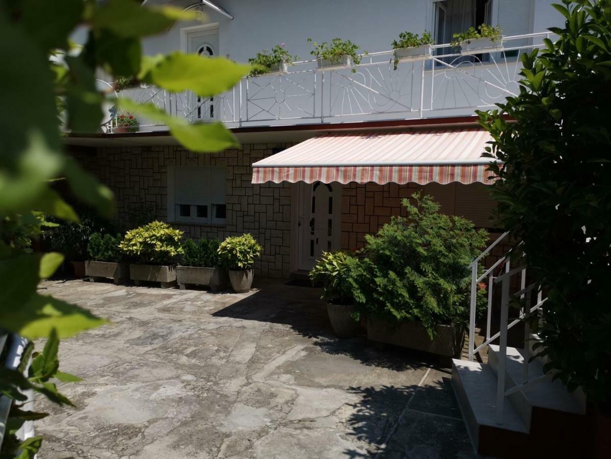Apartment Dino Новий Винодольський Екстер'єр фото